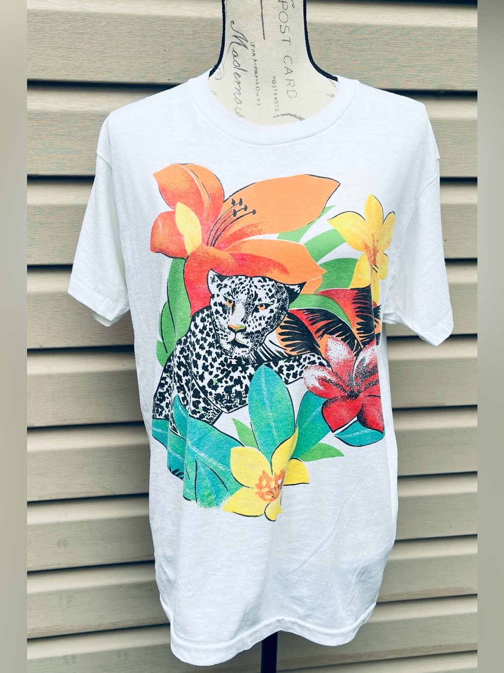 Vintage Rare to find Screen Stars White Crewneck Tee